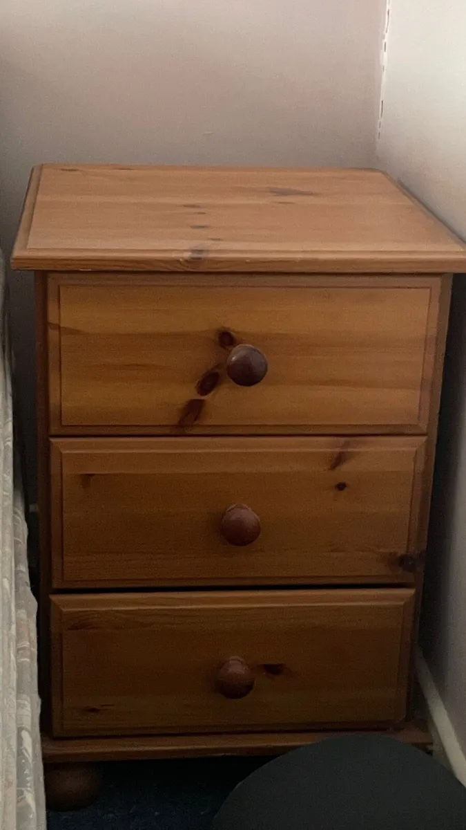 Retro wardrobe and 1 bedside locker - Image 2