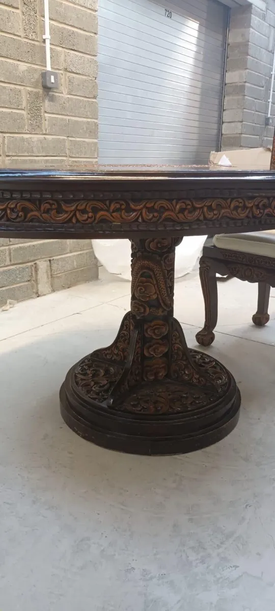 Dining table and chairs - Image 4