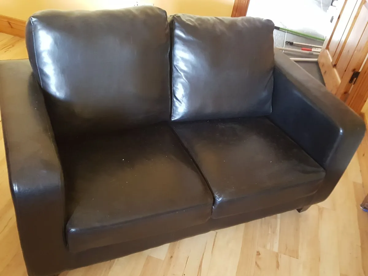 Couch - Image 1