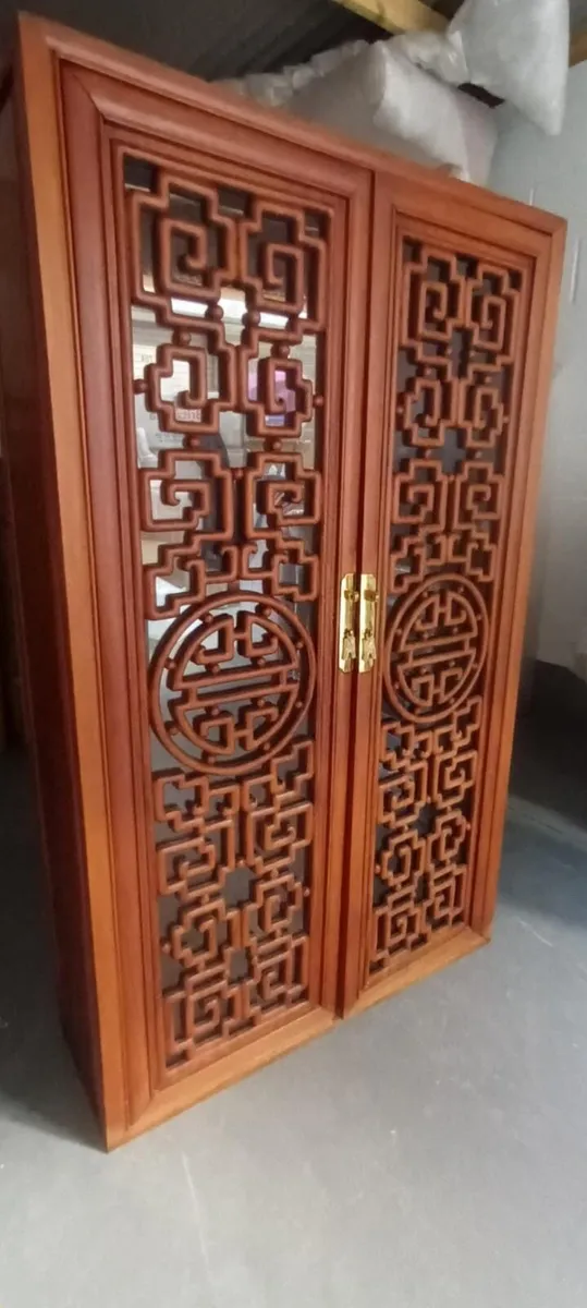 Oriental Display Cabinet - Image 4