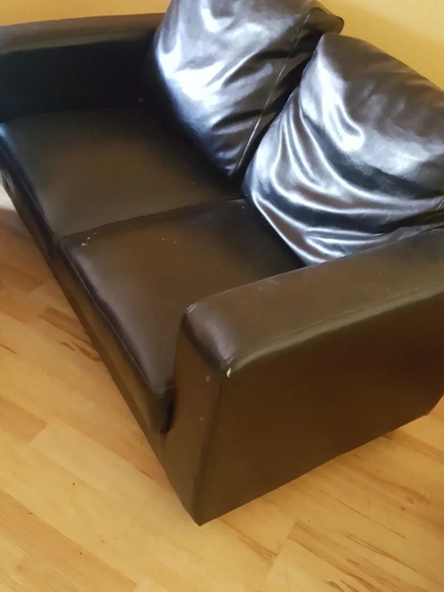 Sofa - Image 3