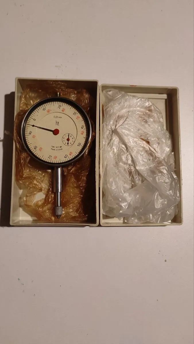 Vintage Soviet ChIZ ICH-10 Dial Indicator Gauge - Image 4