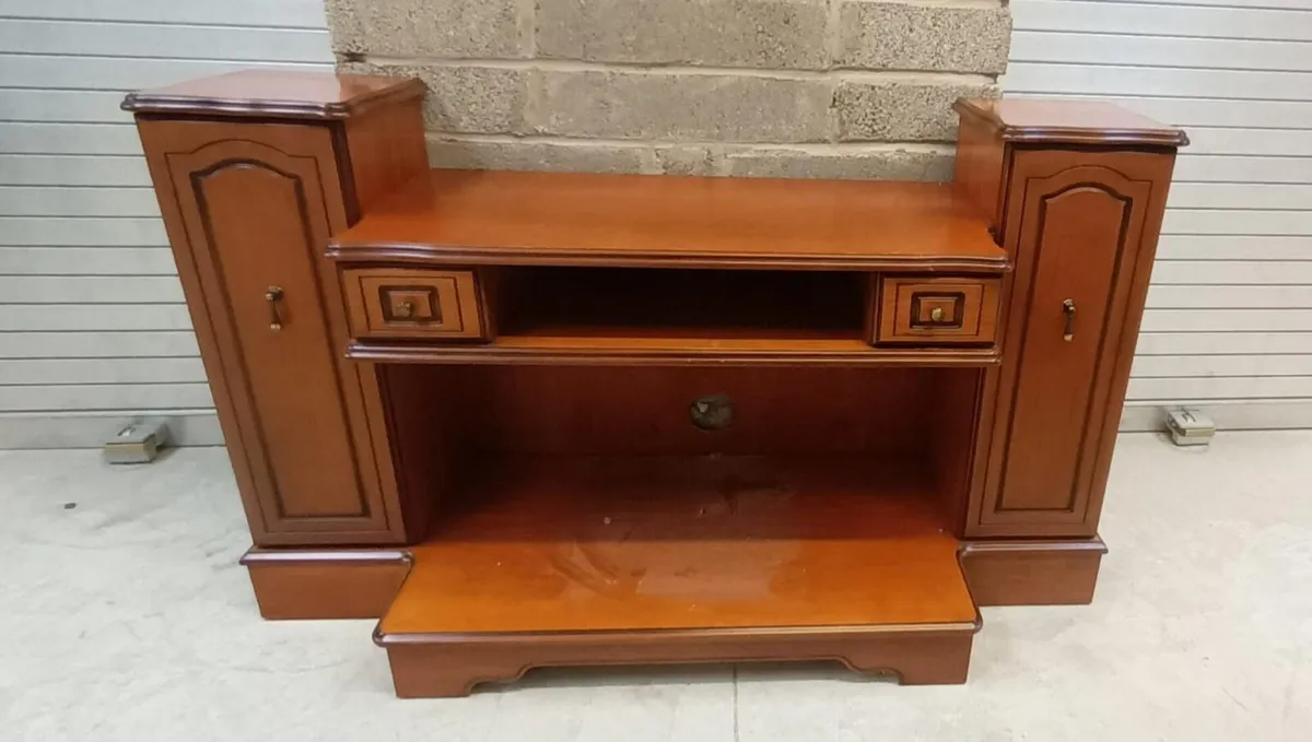 TV Cabinet - Image 3