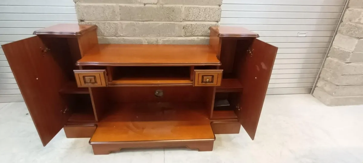 TV Cabinet - Image 4