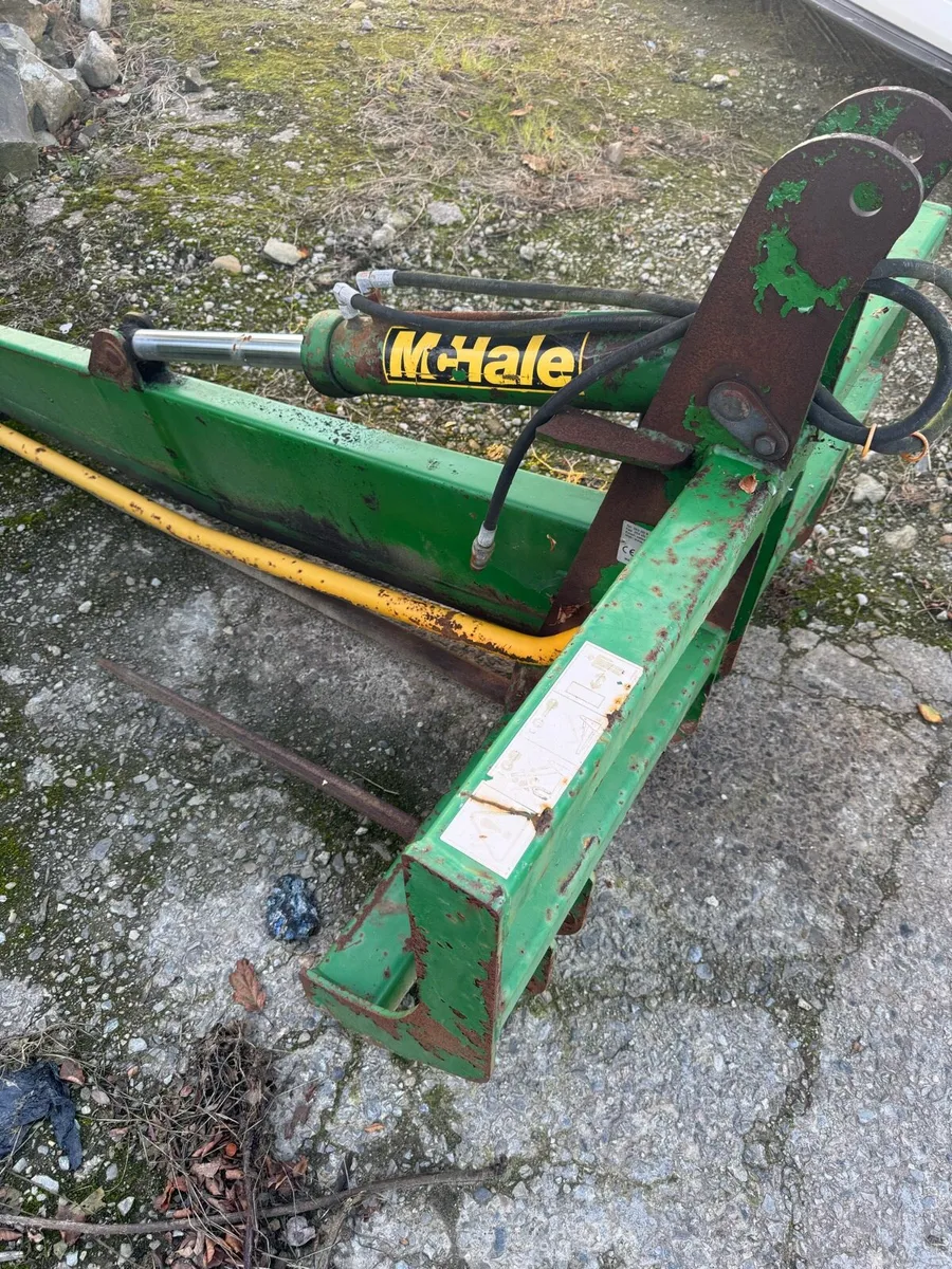 Mc hale bale splitter - Image 1