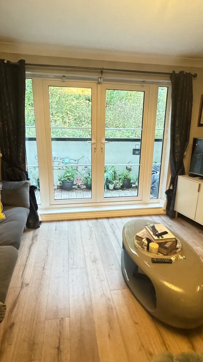 French door and 2 side screens - Image 1