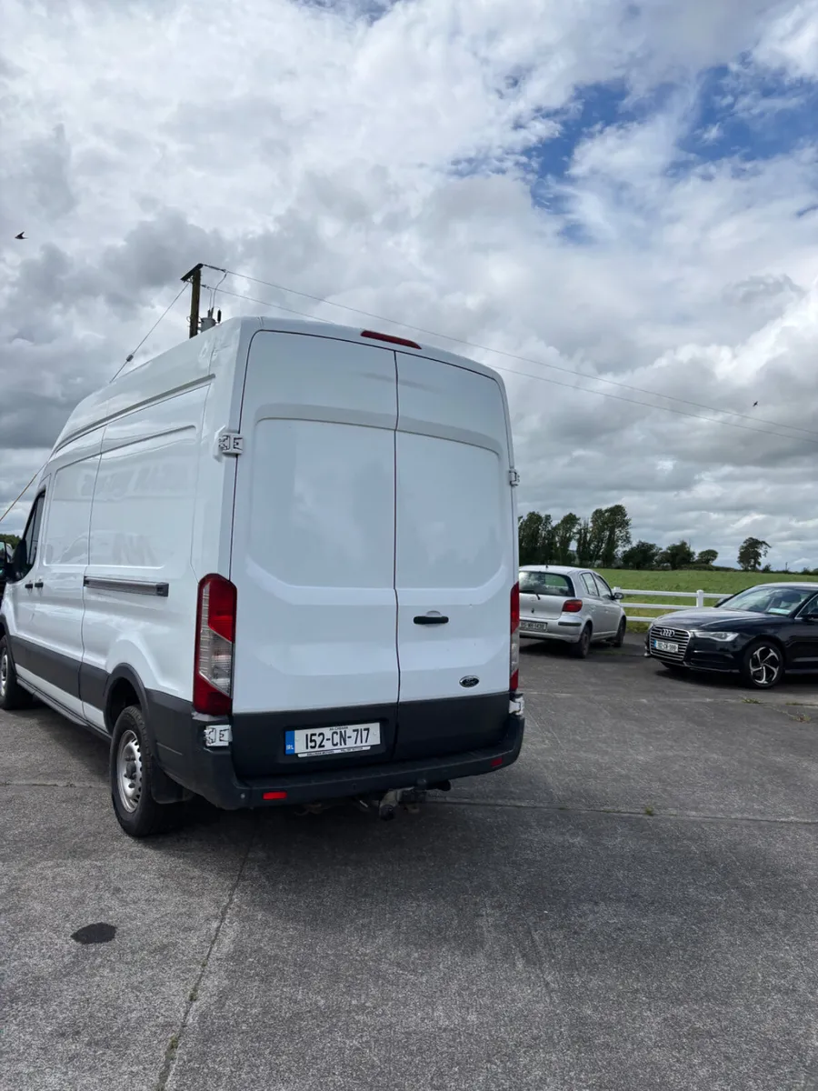 Ford Transit 2015 - Image 2