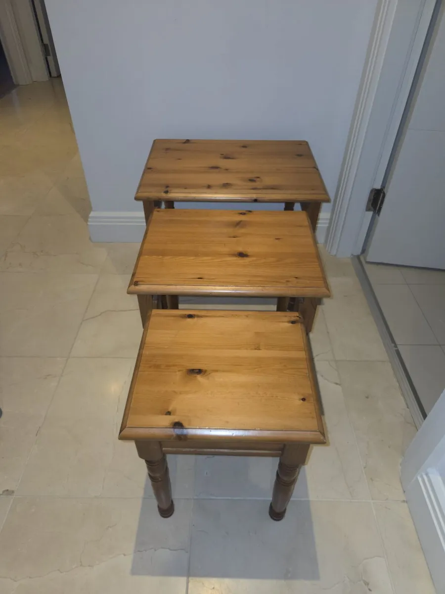 Nest of 3 Table - Image 3