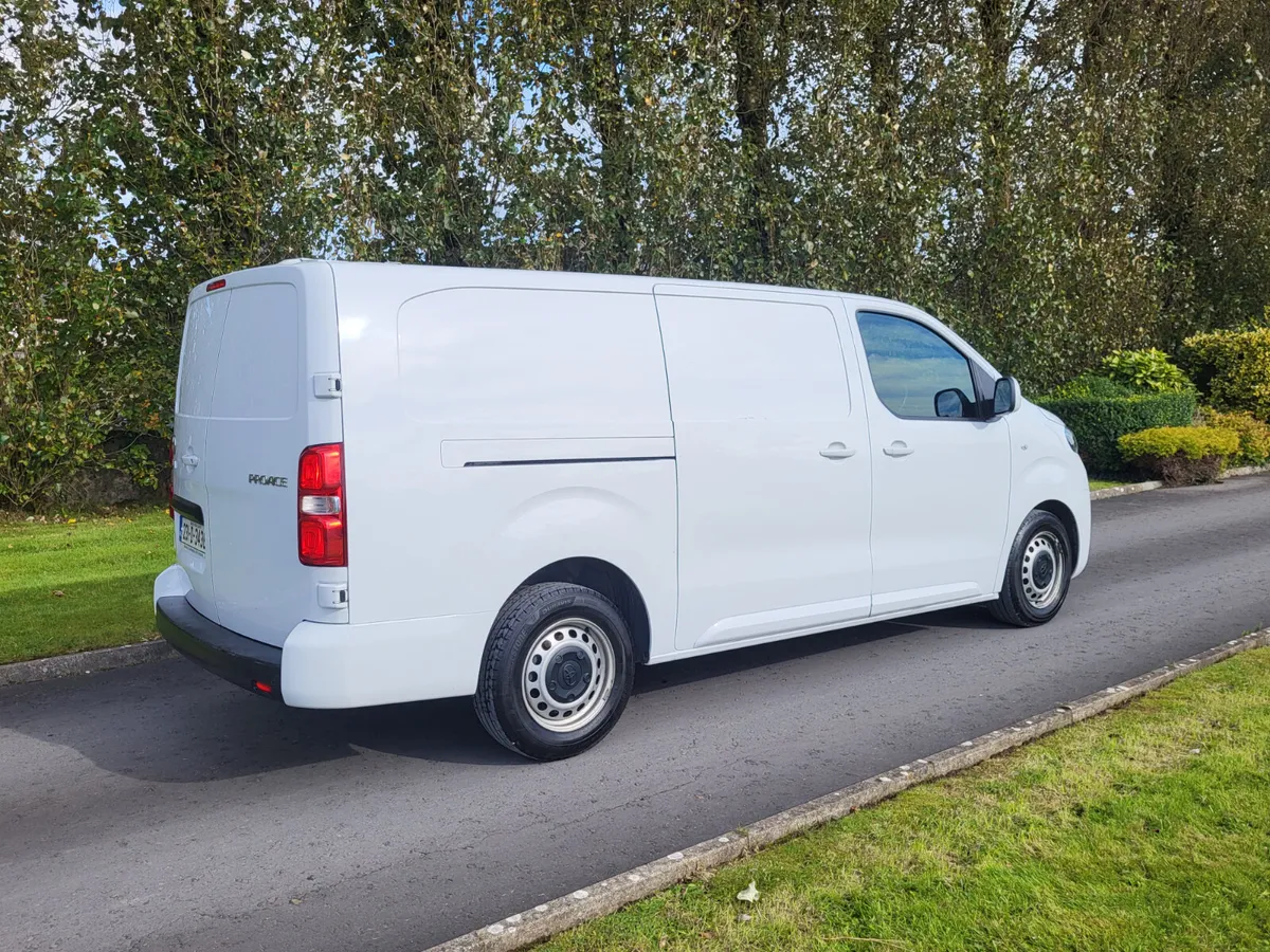 Toyota Proace 2023  AUTOMATIC 2L - Image 2