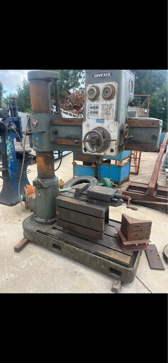 Radial arm drill - Image 1