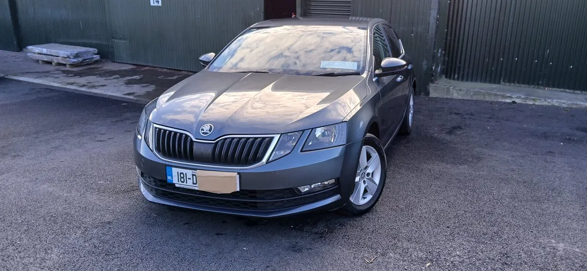 Car - Image 1