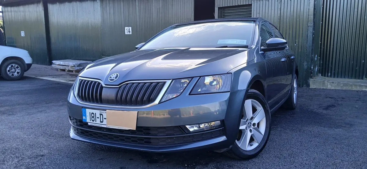 Car - Image 2