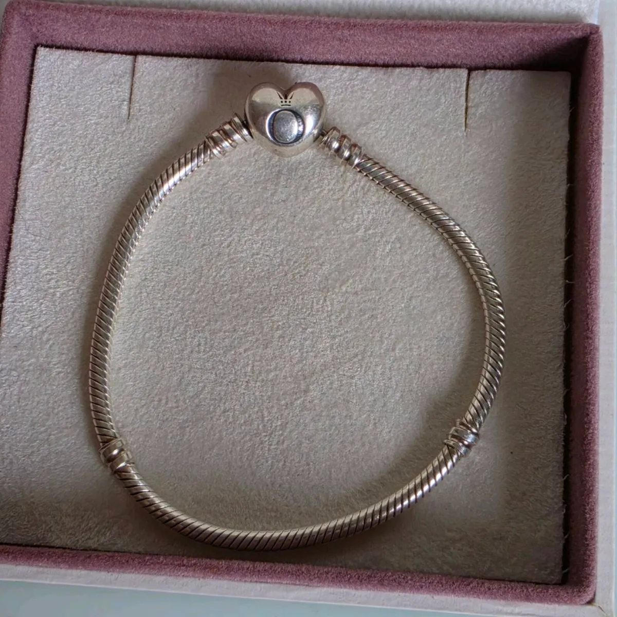 Pandora bracelet heart clasp size 18cm very good - Image 4