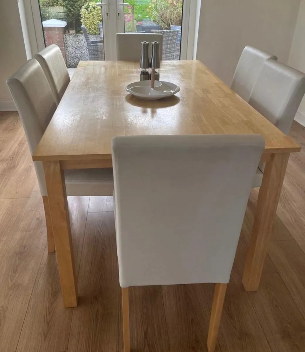 Dining table - Image 2