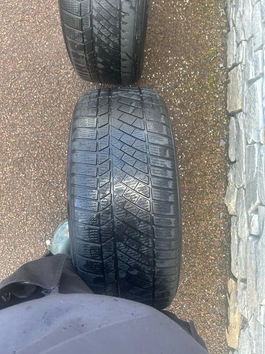 *GENUINE* BMW X5 19 inch Wheels on winter tyres - Image 3