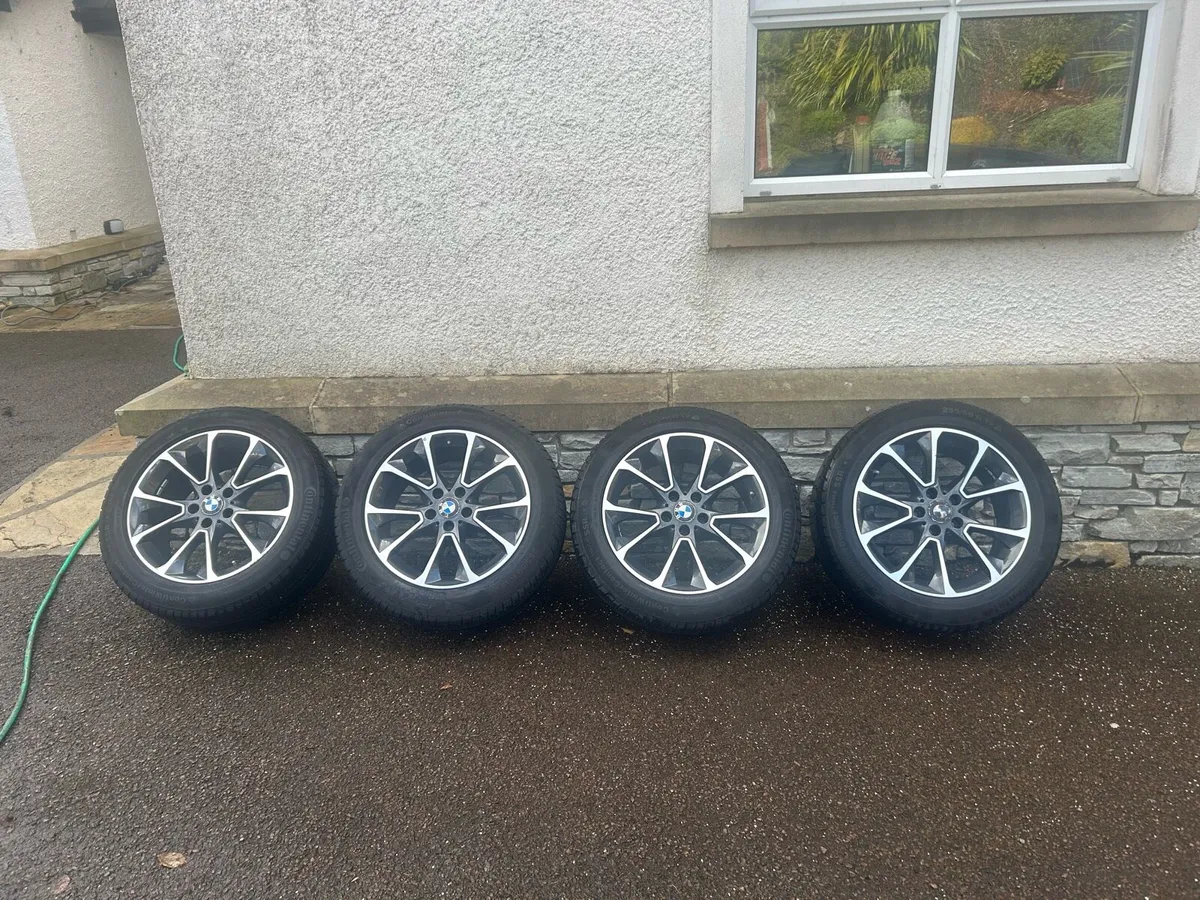 *GENUINE* BMW X5 19 inch Wheels on winter tyres - Image 1