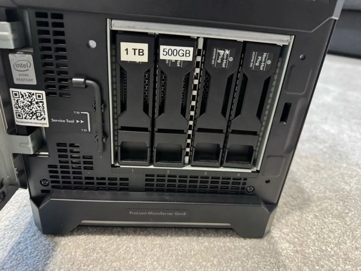 HP ProLiant Microserver Gen8 - Image 3