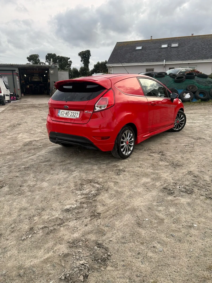 Fiesta sport - Image 4