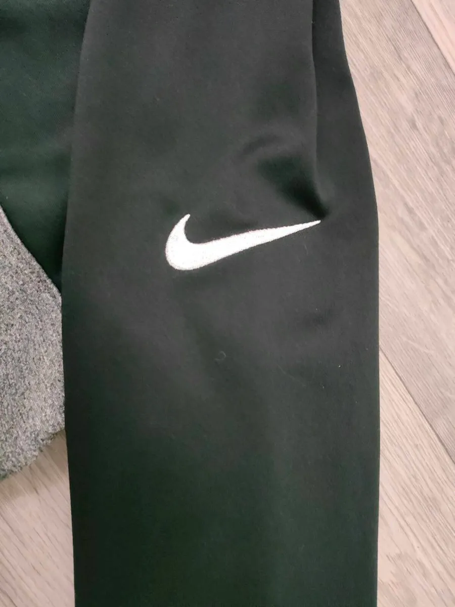Nike Golf Half Zip Jumper Mens XXL - Image 3