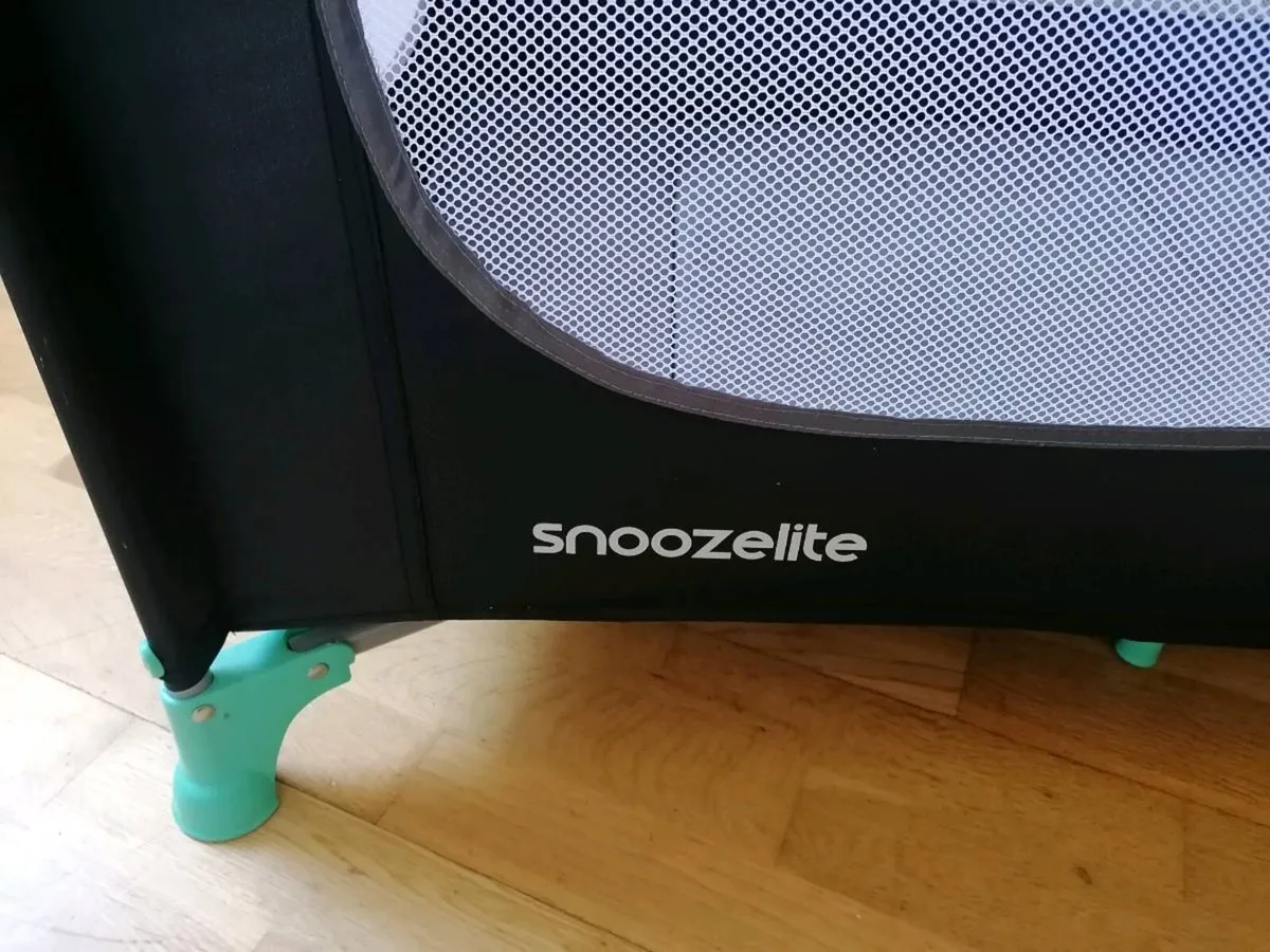 Travel Cot - Image 4