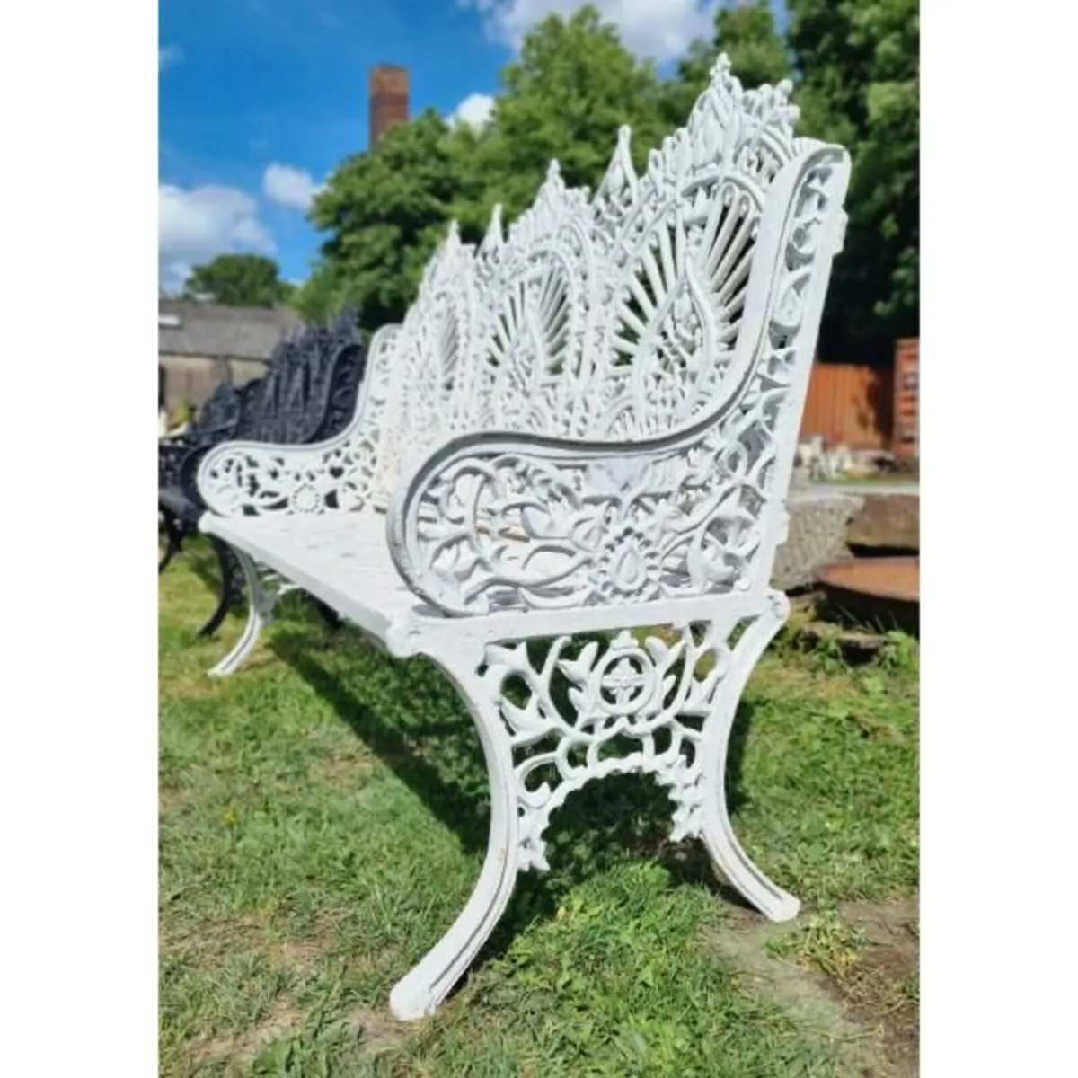 Bench Cast Iron Crown Large White CH R 714 W - Image 3