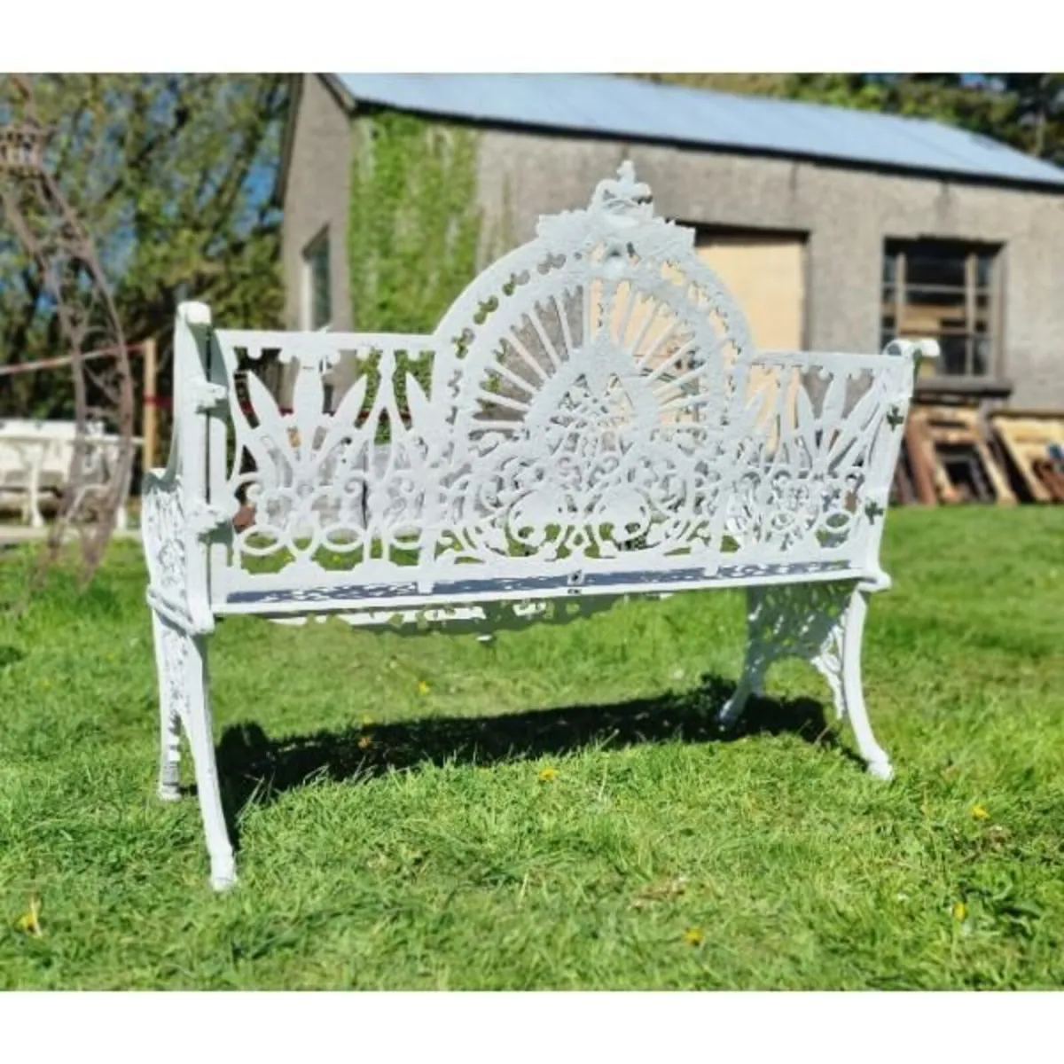 Bench Cast Iron Crown White CH 722 W - Image 4