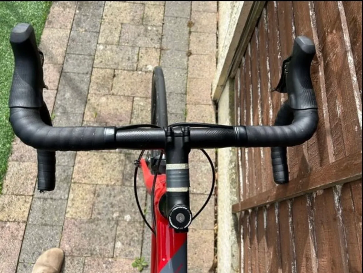 Merida Scultura 400 Road Bike - Image 2