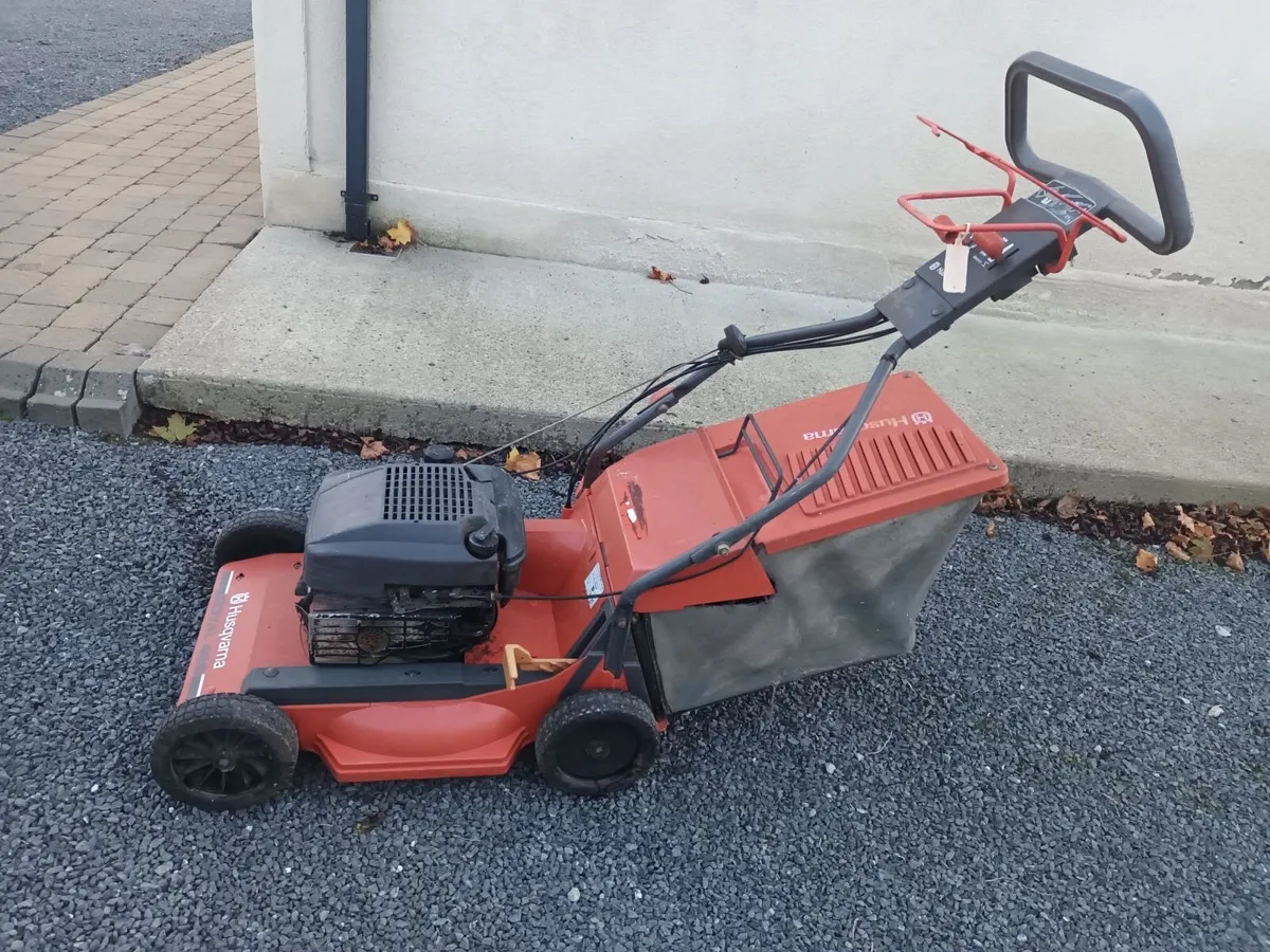 Husqvarna Royal 48S Self Propelled Lawnmower - Image 2