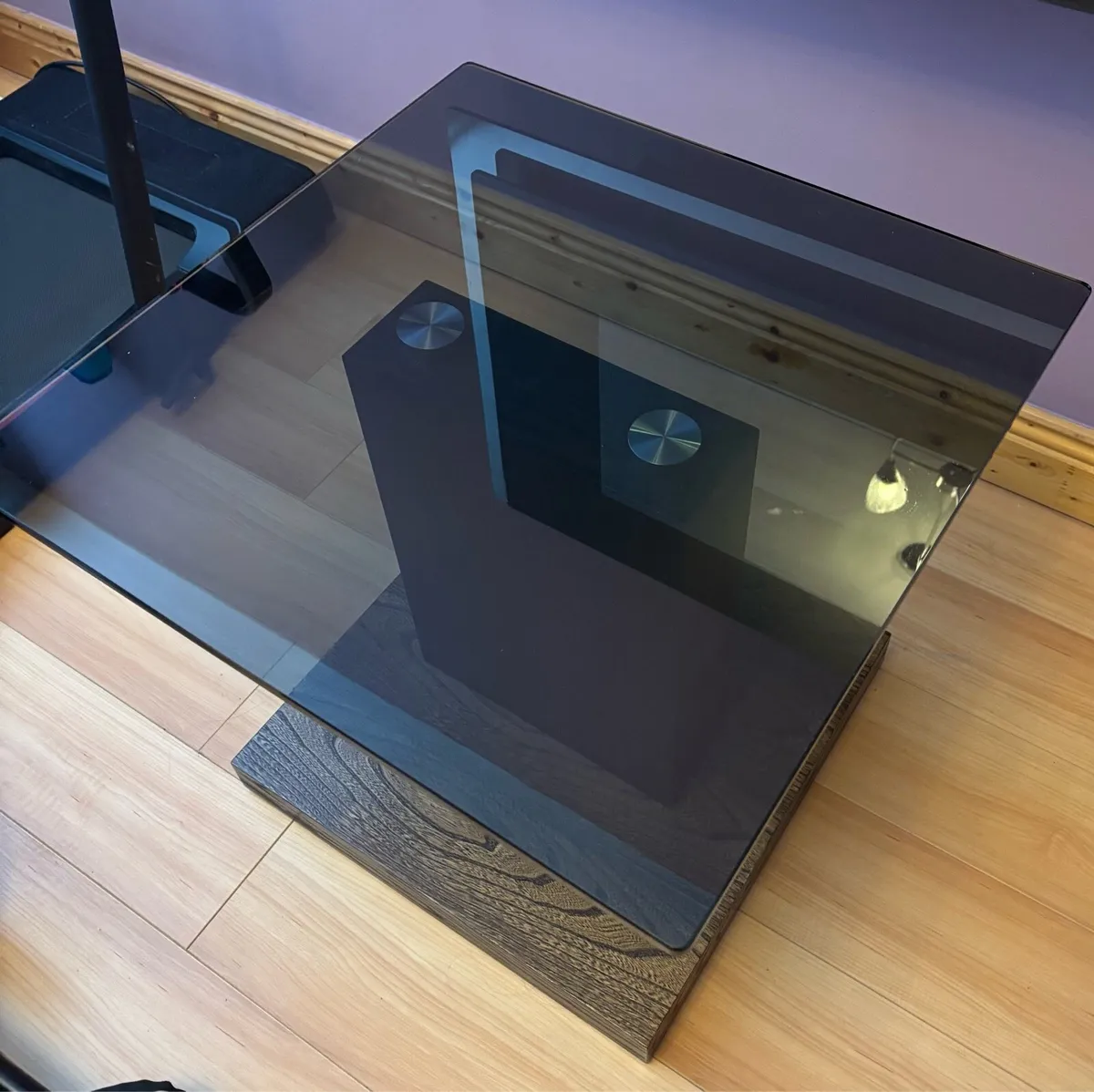 Modern Glass‑Top Side Table – 55×55×49 cm - Image 3