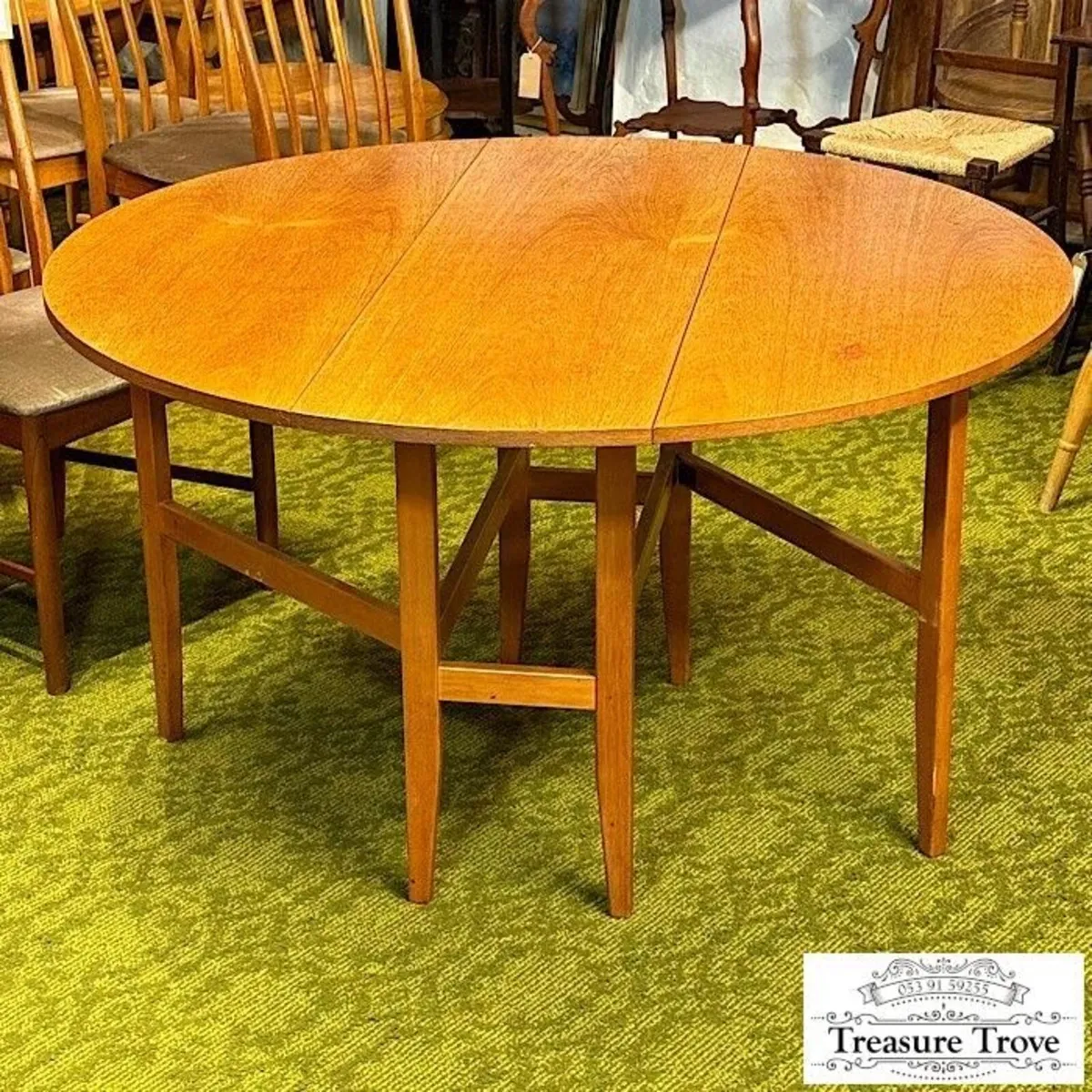 Vintage Kitchen Tables and Chairs - Image 4