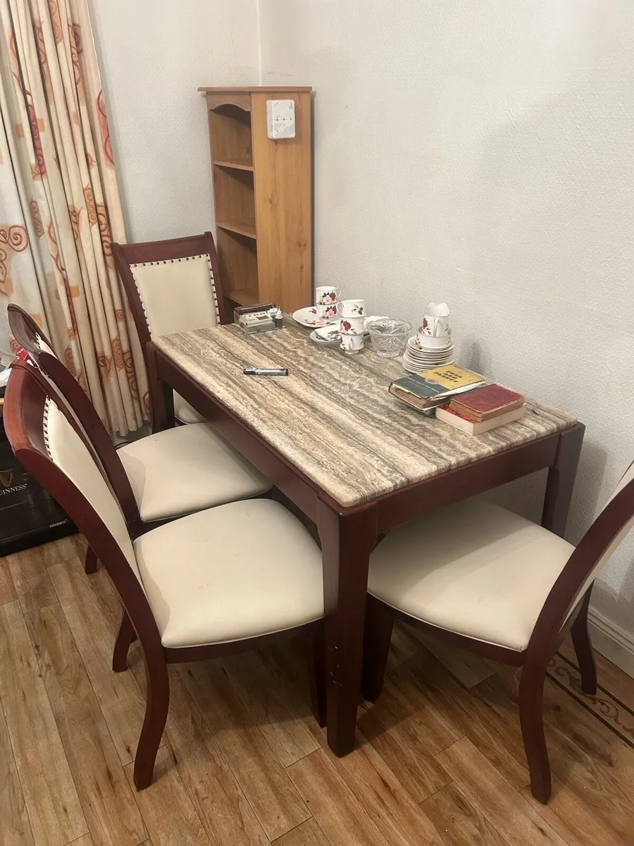 Dining table and chairs - Image 1