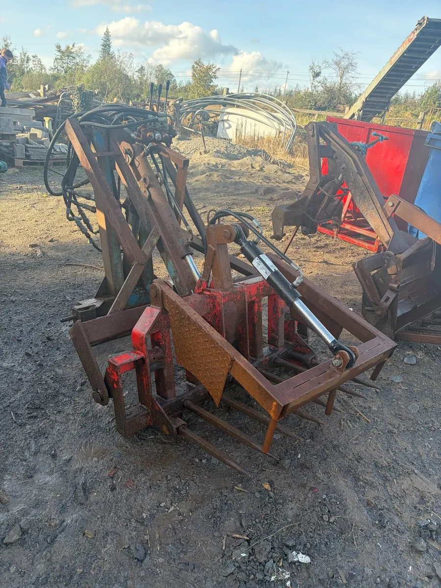 Log grab, bag lifter , trailer - Image 1