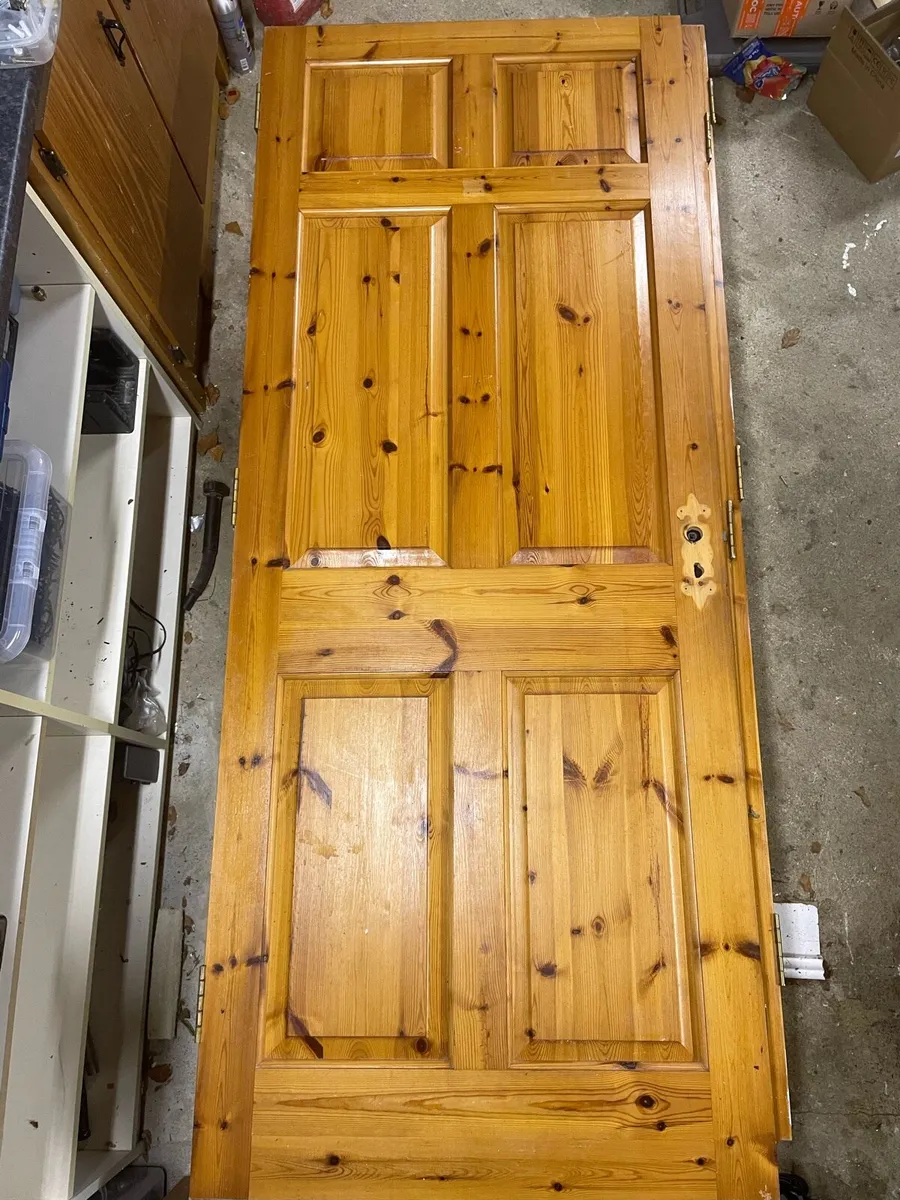 Internal solid Pine doors - Image 1