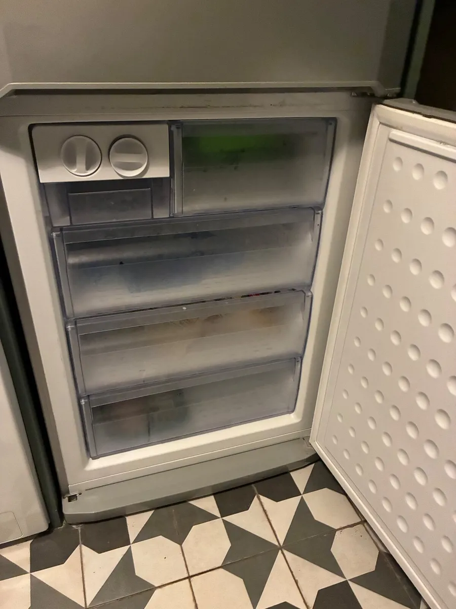 Beko Fridge Freezer - Image 3