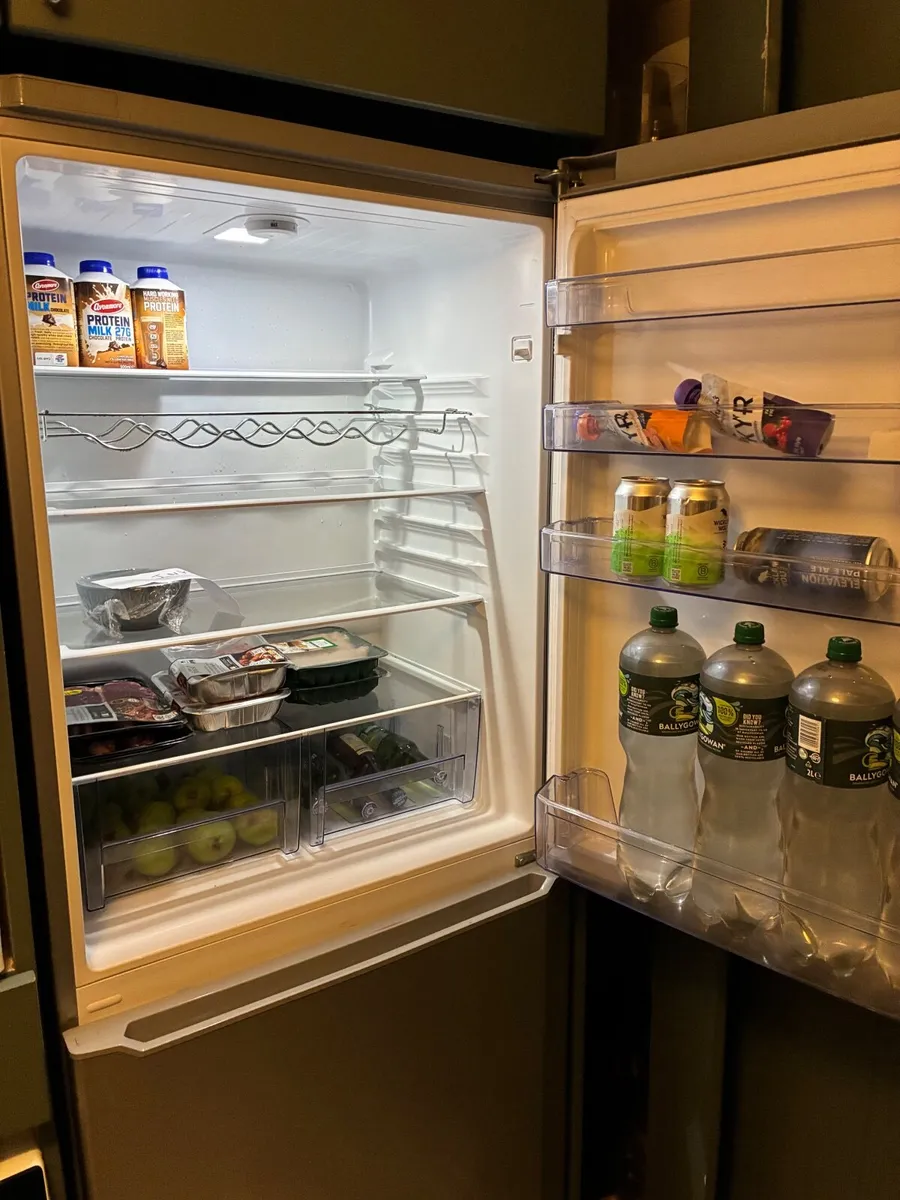 Beko Fridge Freezer - Image 2