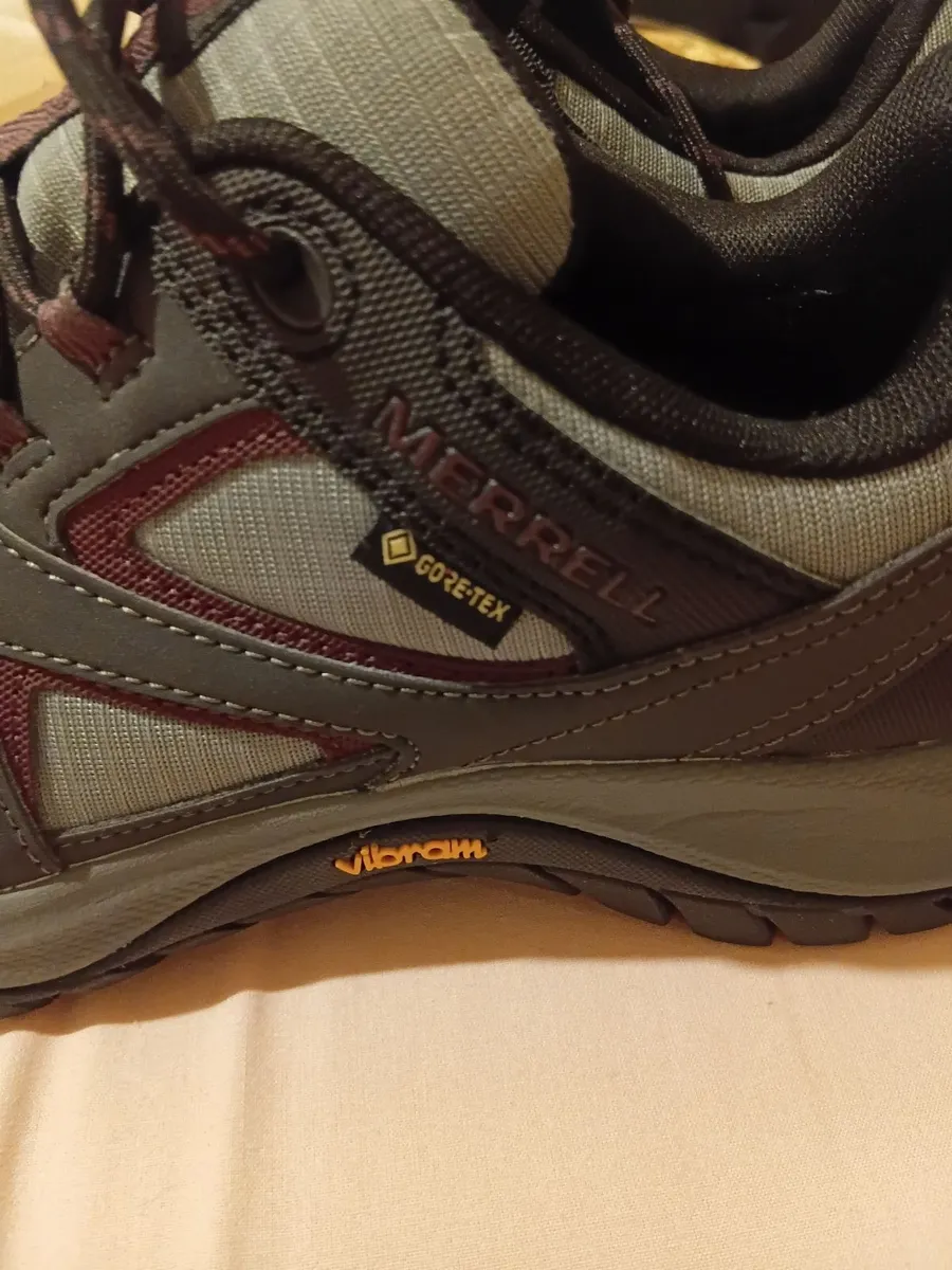 Brand new ladies merrell waterproof shoe - Image 3