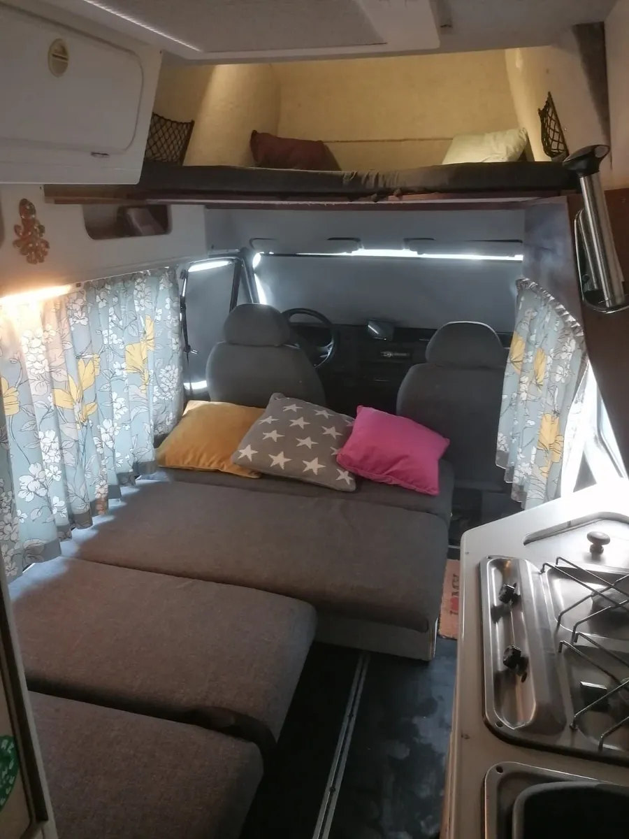 CAMPER VAN - Image 4