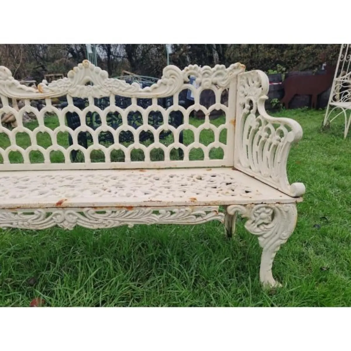 Bench Cast Iron Horse Shoe Large White CH-R-742-W - Image 4