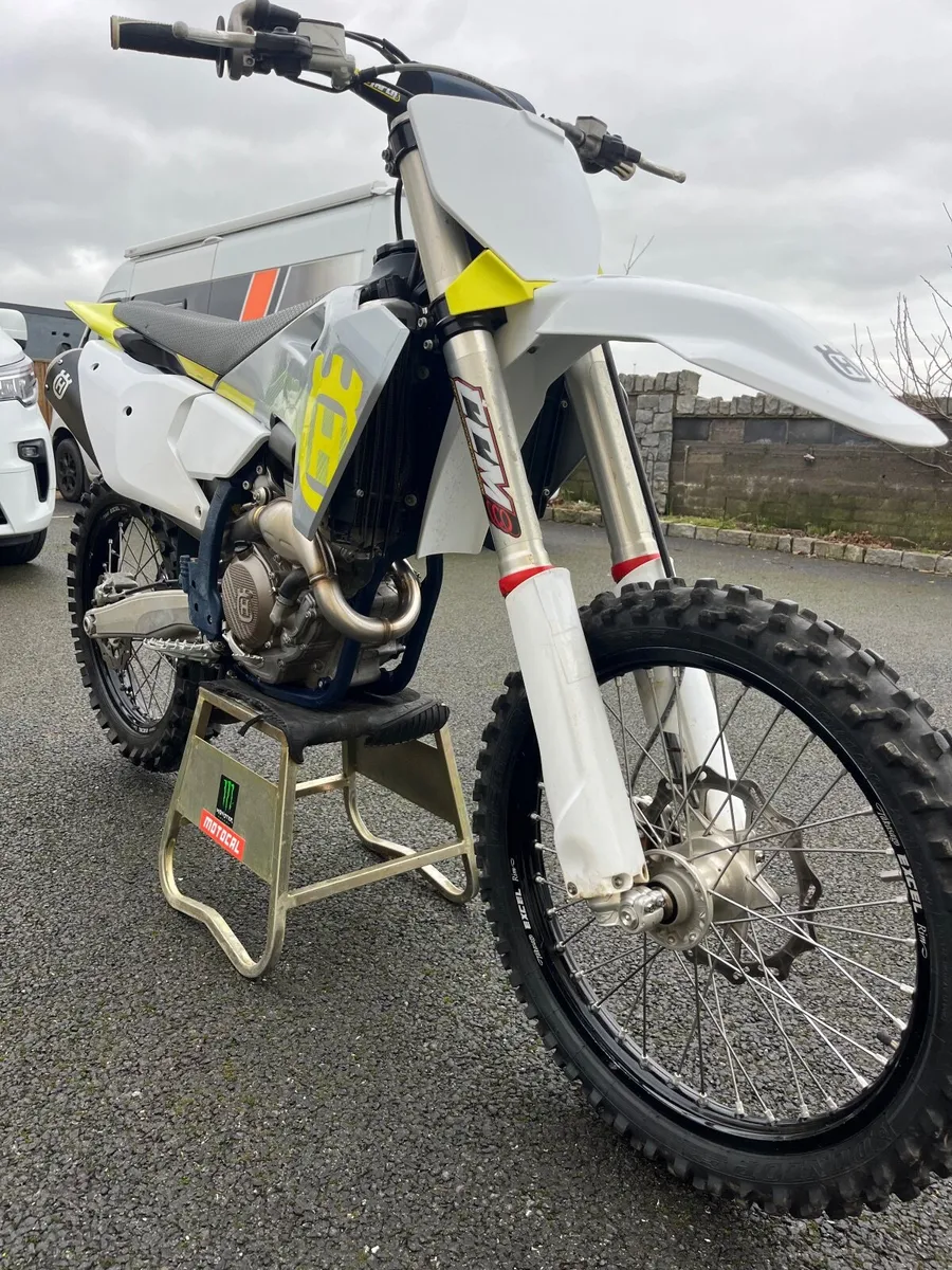 2024 Husqvarna FC 250 - Image 2