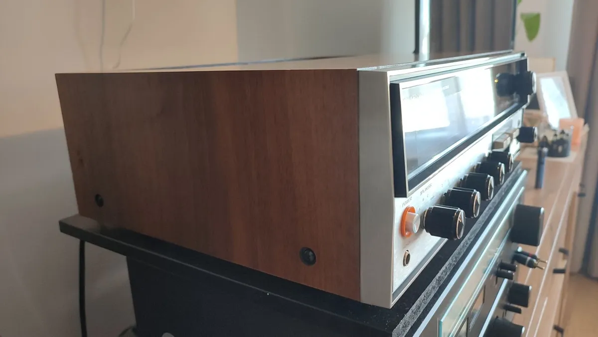 KENWOOD KR-5150 Receiver/amplifier. Like New! - Image 2