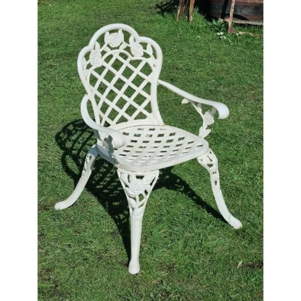 Cast Iron Garden Set Table and Four Chairs Style H - Image 2