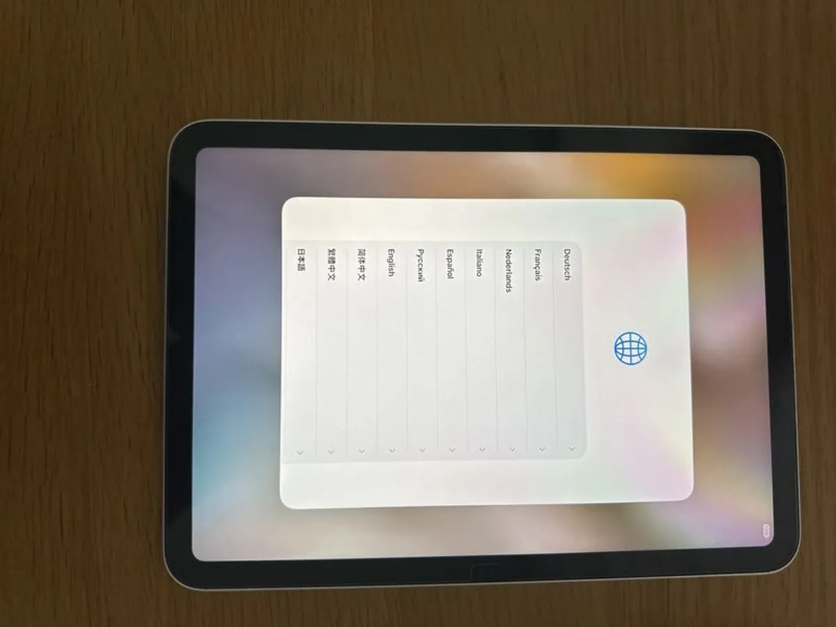 IPad 10th Gen - Image 1