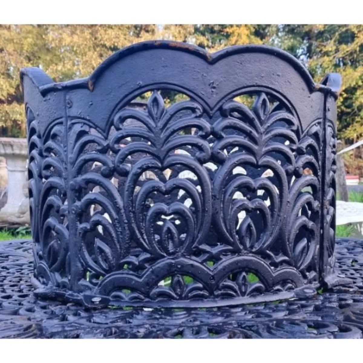 Tree Bench Cast Iron Black CH-R-717-B - Image 3