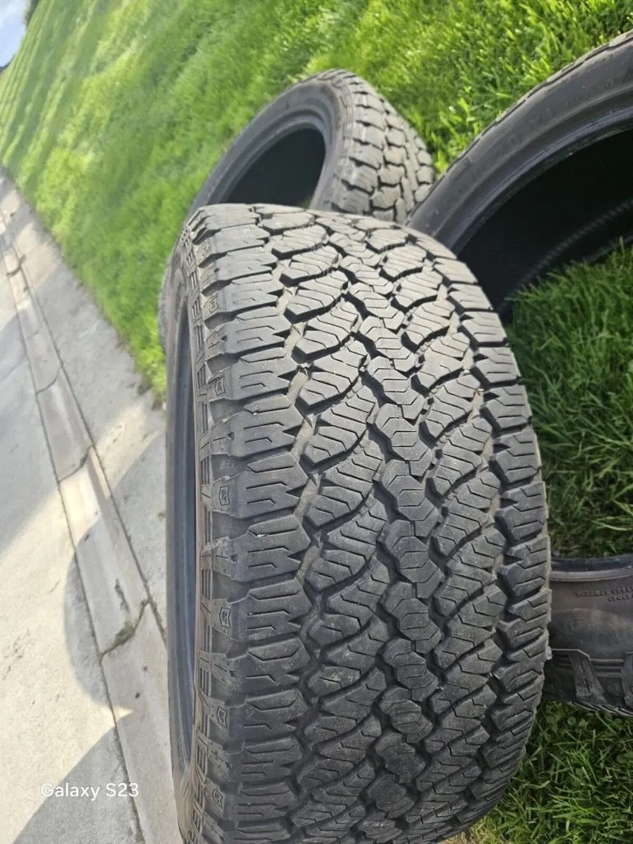 4 X 4 Tyres - Image 2