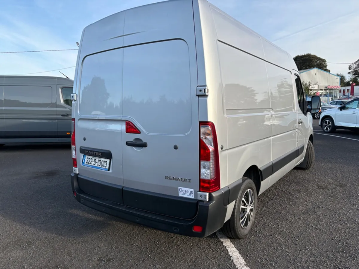 Renault Master AUTOMATIC FWD MM35 BLUE DCI 150 Q Q - Image 3