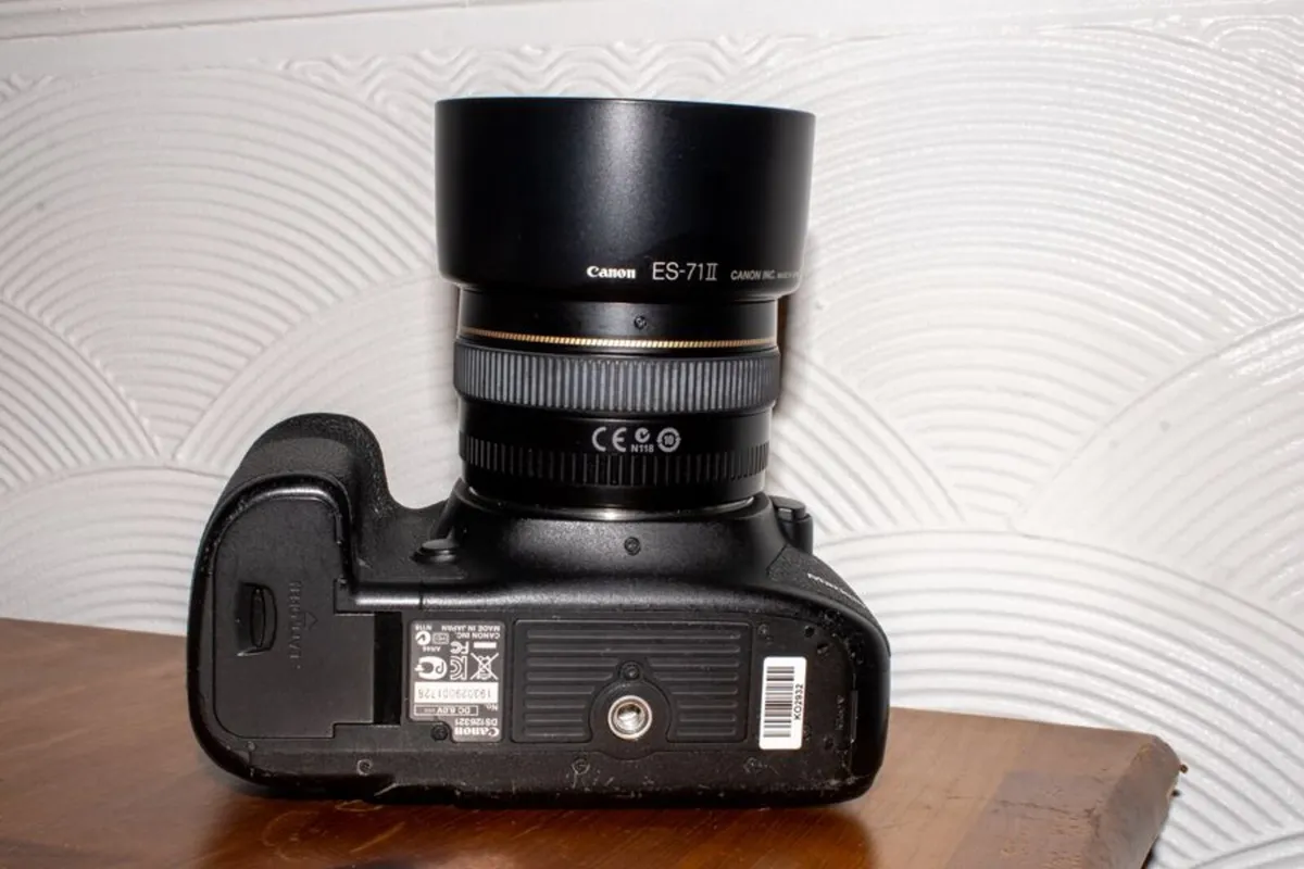 Canon 5D Mark iii - Image 3
