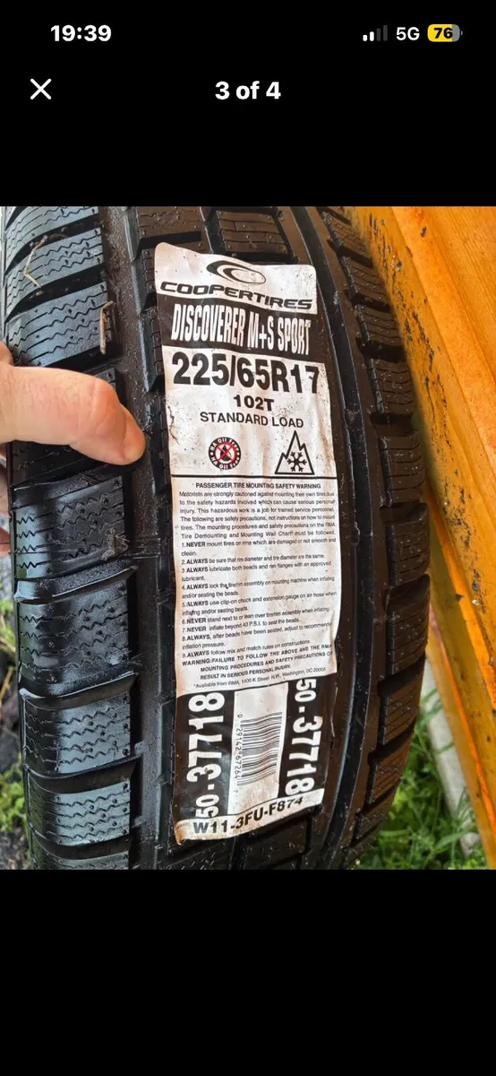 Car alloys  and tyres r17 Audi - Image 3