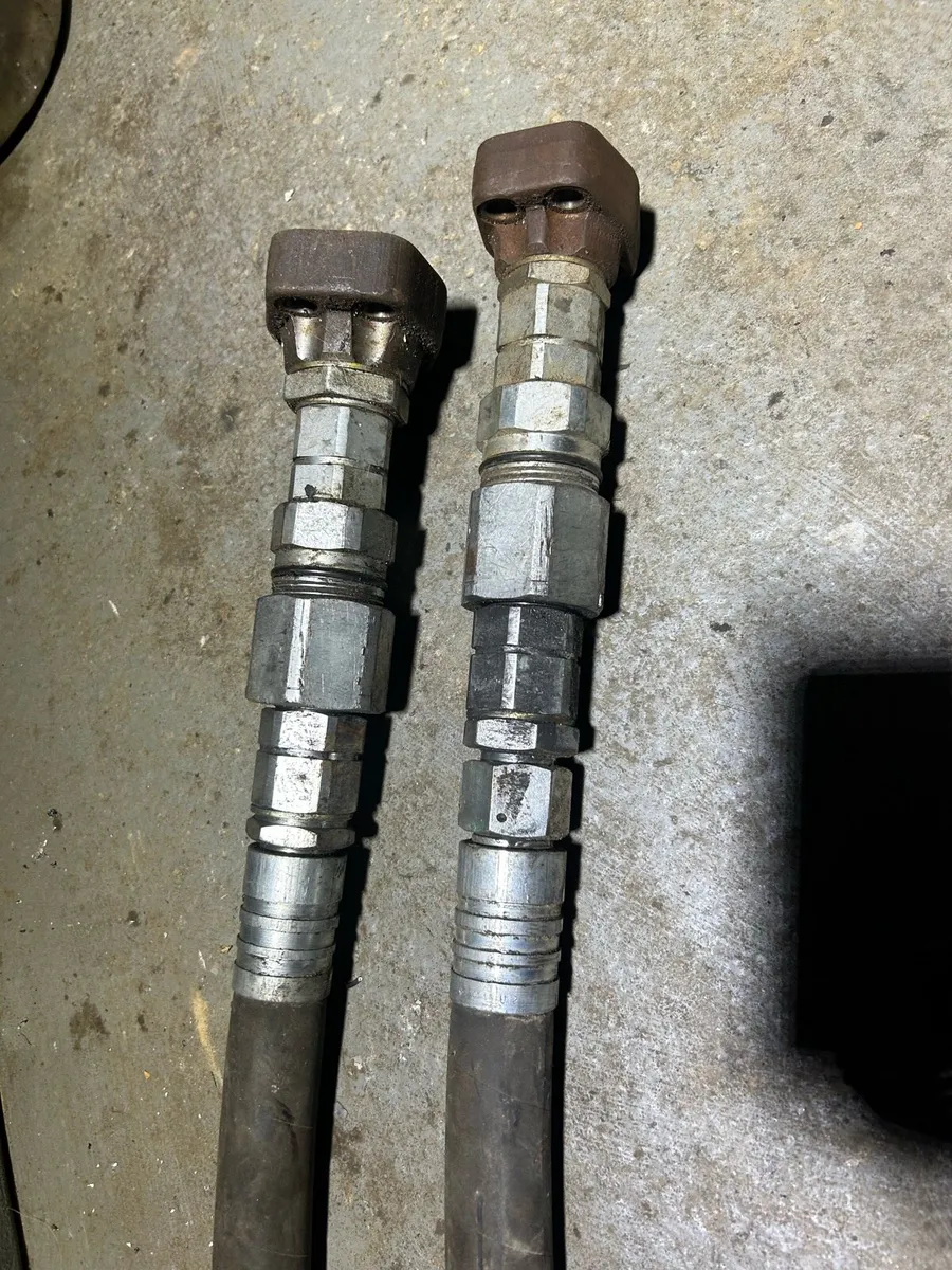Hydraulic Hoses for rock breake - Image 1