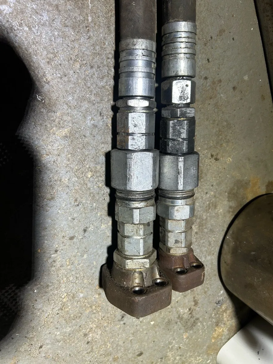 Hydraulic Hoses for rock breake - Image 2