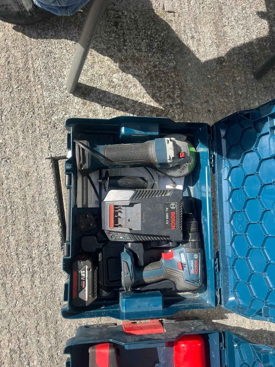 Bosch drill set - Image 1